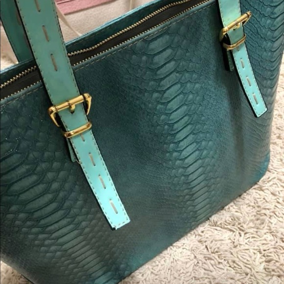 Michael Kors Bag - Picture 2 of 5